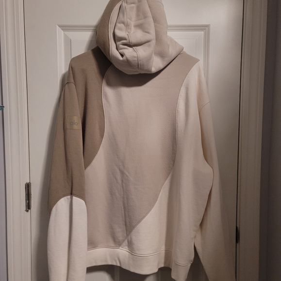 Alo yoga make waves colorblock fleece sweatshirt hoodie ivory bone gravel beige - Picture 6 of 8